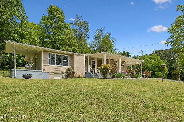 Property Photo: 1484 Blythe Ferry Rd TN 37321