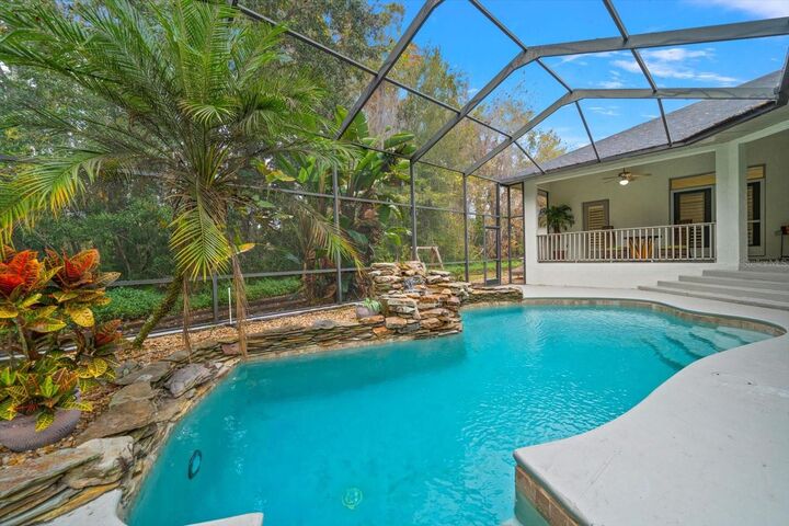 Property Photo: 5243 Foxhunt Drive FL 33543