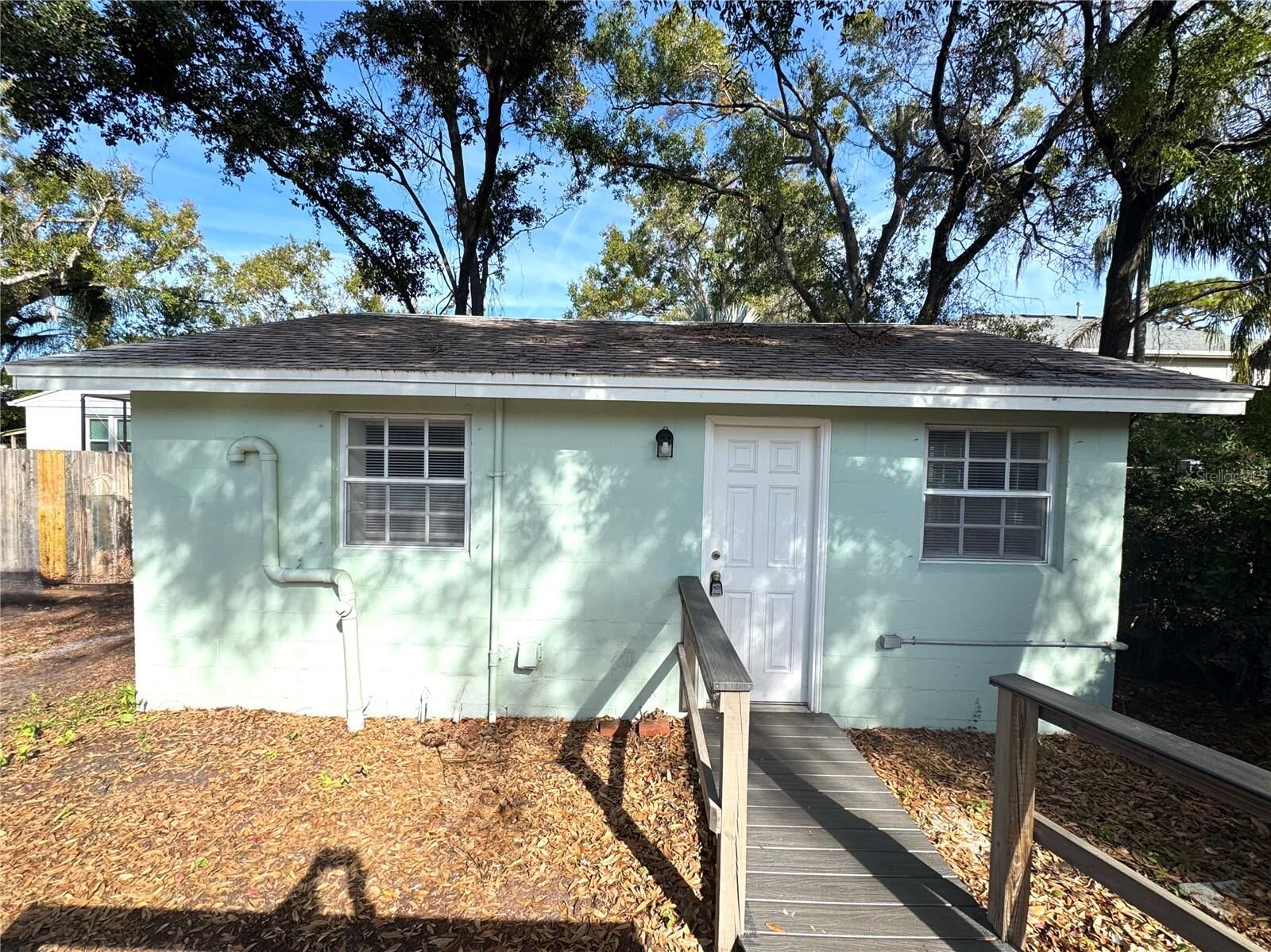 Property Photo:  3817 W Bay To Bay Boulevard B  FL 33629 