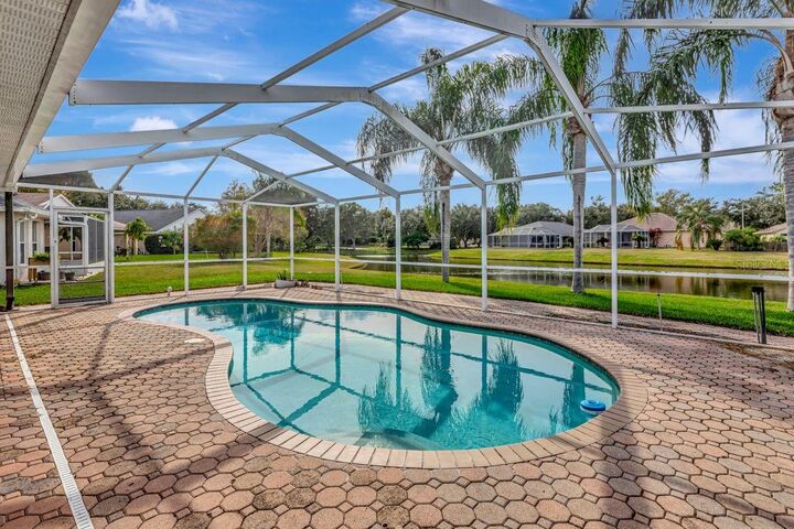 Property Photo:  19519 Morden Blush Drive  FL 33558 