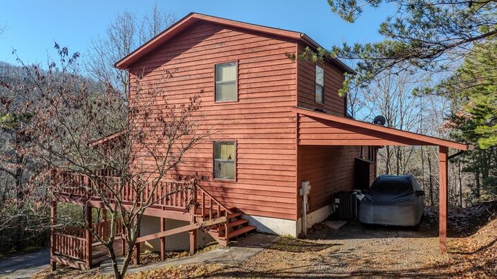 Property Photo:  97 Sourwood Holw  NC 28906 