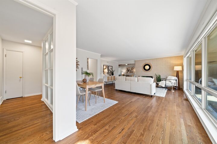 Property Photo:  320 Belhaven St  TN 38117 