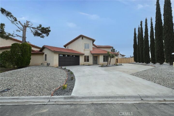 Property Photo:  14441 Linden Street  CA 92345 