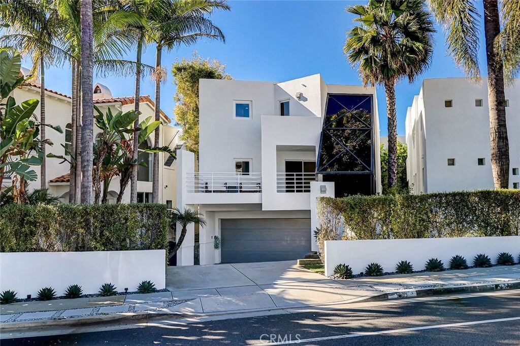 Property Photo:  1633 Prospect  CA 90254 