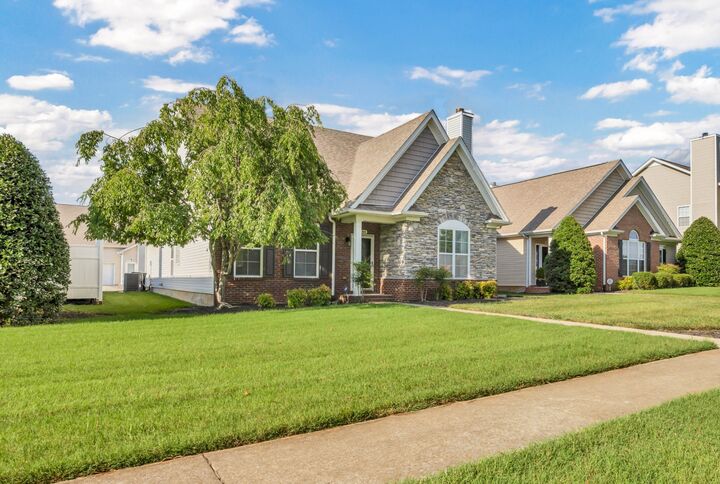 Property Photo:  184 Whitman Aly  TN 37043 