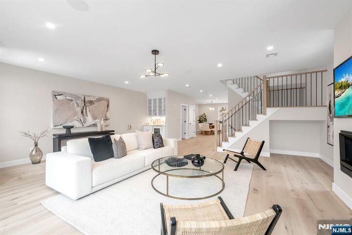 Property Photo:  188 Broadway 7  NJ 07677 