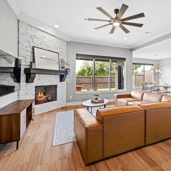 Property Photo:  3407 SW Mistletoe Avenue  AR 72713 