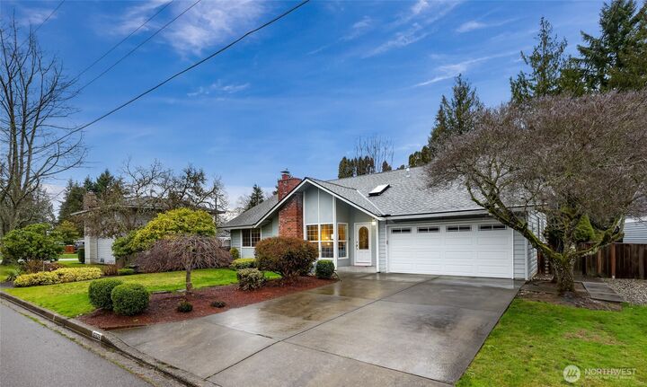 Property Photo:  16828 NE 18th Street  WA 98008 