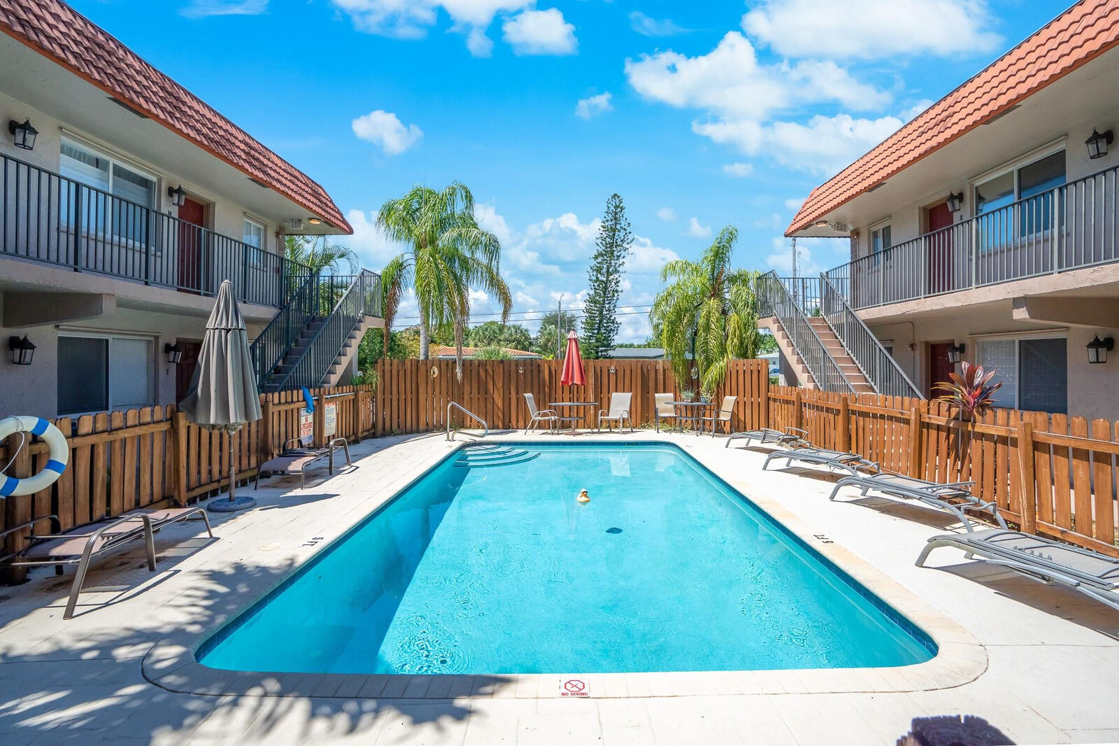 Property Photo:  3030 NE 5th Terrace 1  FL 33334 