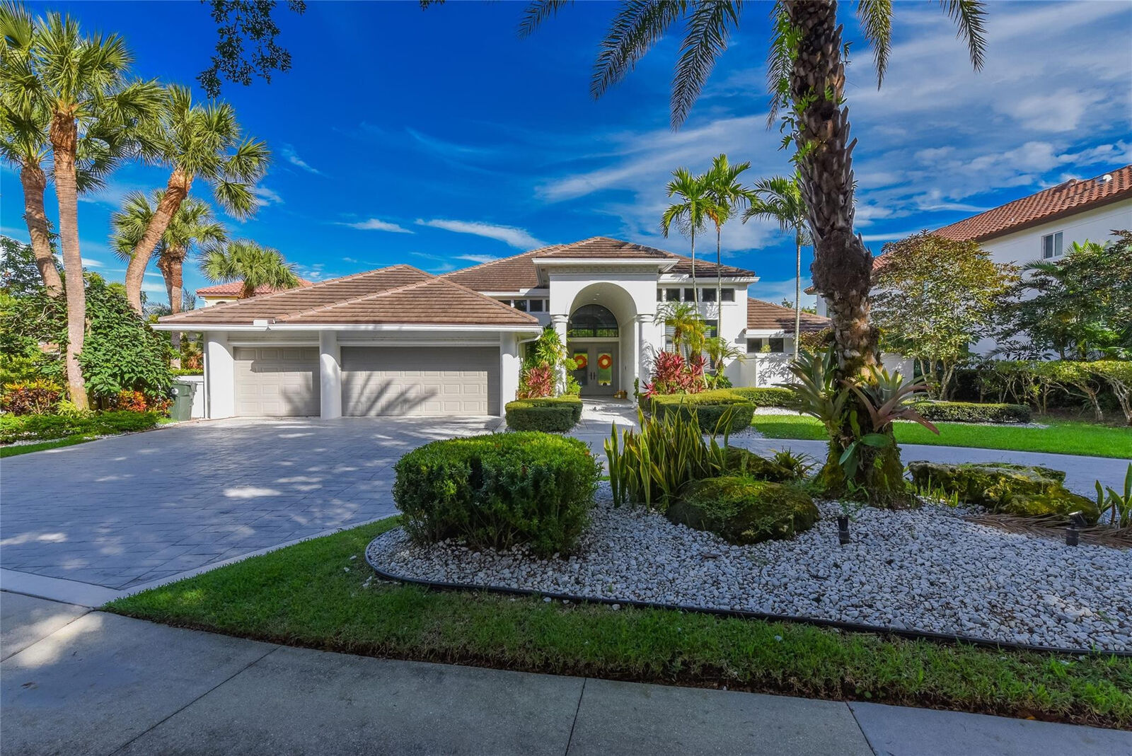 Property Photo:  1048 SW 21st Avenue  FL 33486 