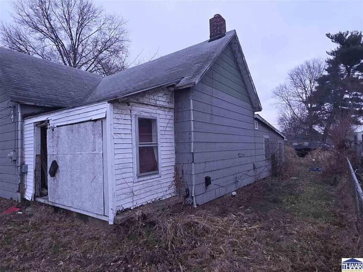 Property Photo:  318 Edwards Street  IN 47885 