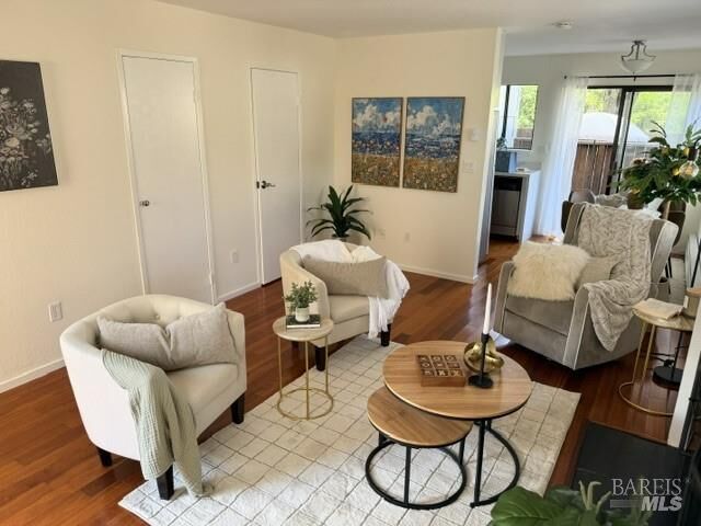 Property Photo:  233 Marin Valley Drive  CA 94949 