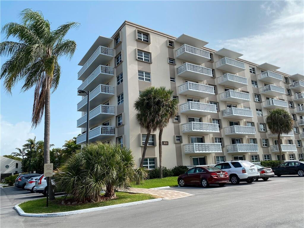 Property Photo: 1831 NE 38th Street 410 FL 33308