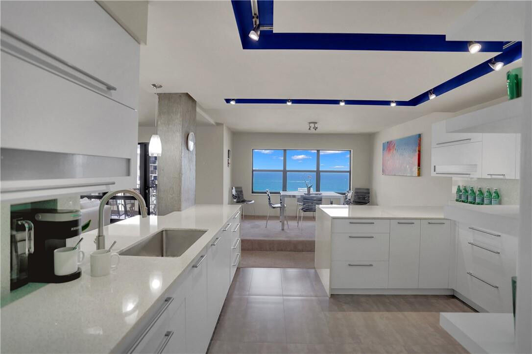 Property Photo:  4900 N Ocean Boulevard 1516  FL 33308 