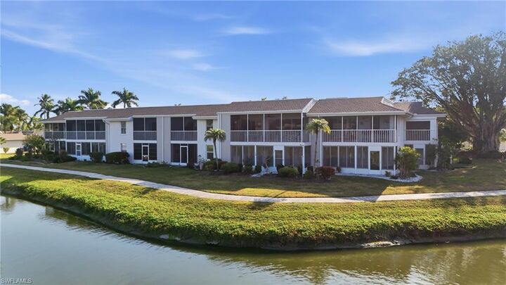 Property Photo:  7152 Blanquilla Ct 5  FL 33908 