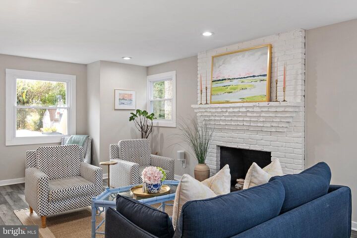 Property Photo:  1009 Old Bay Ridge Road  MD 21403 