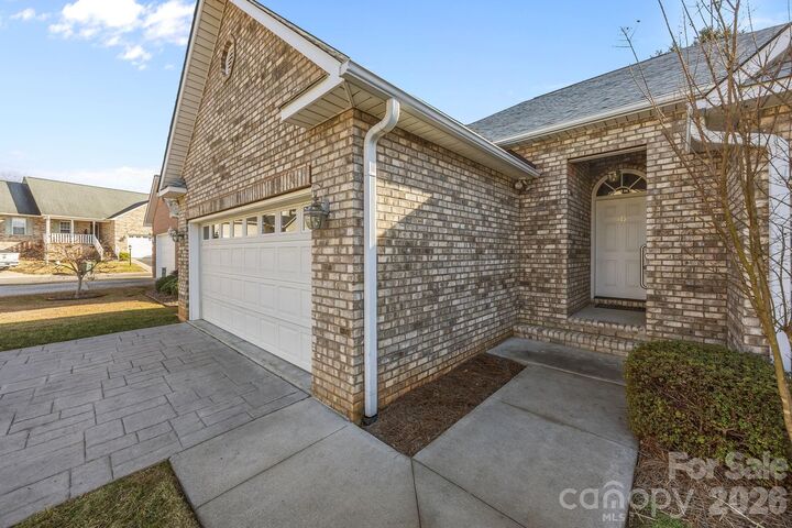 Property Photo:  115 Birkdale Drive  NC 28144 