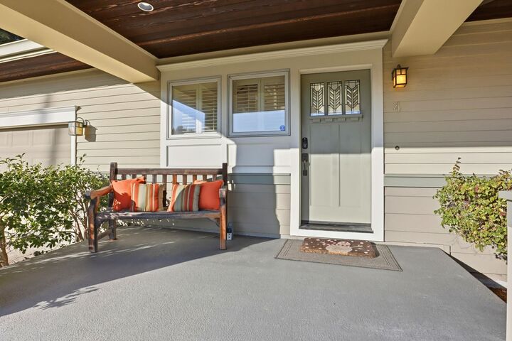 Property Photo:  4 Corte Santa Clara  CA 94556 