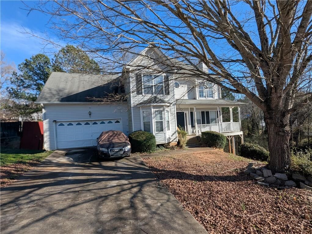 Property Photo:  10581 Sourwood Court  GA 30238 