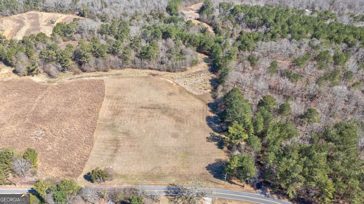 Property Photo: 304 Kent Rock Road Tract 3 GA 30052