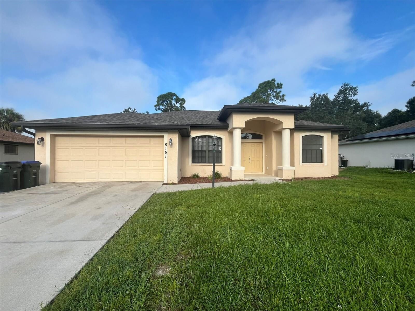 Property Photo: 5151 Dakota Terrace FL 34286