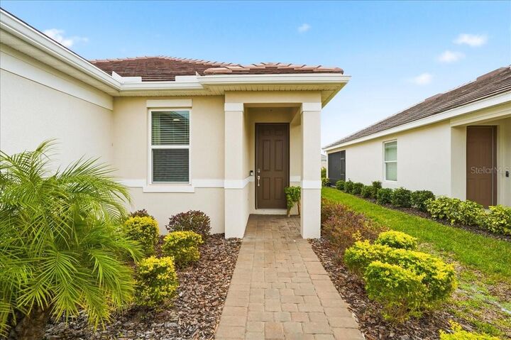Property Photo: 5237 Savino Circle FL 34221