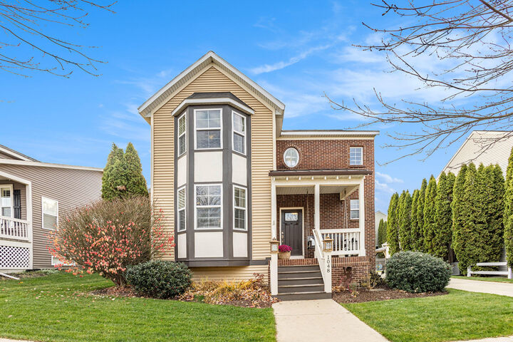 Property Photo: 1048 Graystone Road MI 49423