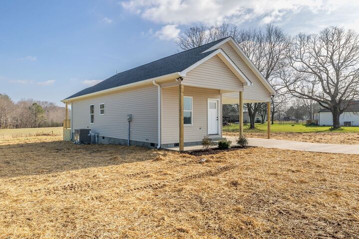 Property Photo: 60 Jordan Rd TN 38464