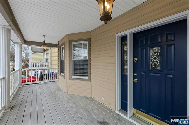 Property Photo:  53 Oakwood Avenue  NJ 07032 