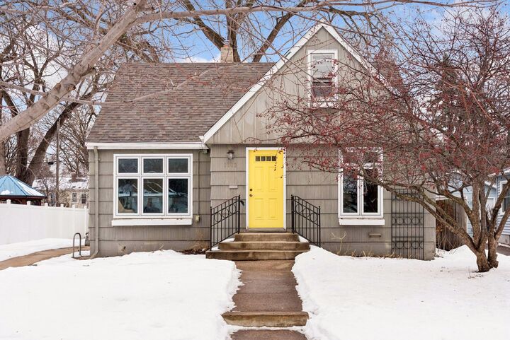 Property Photo:  1913 Morgan Avenue  MN 55116 