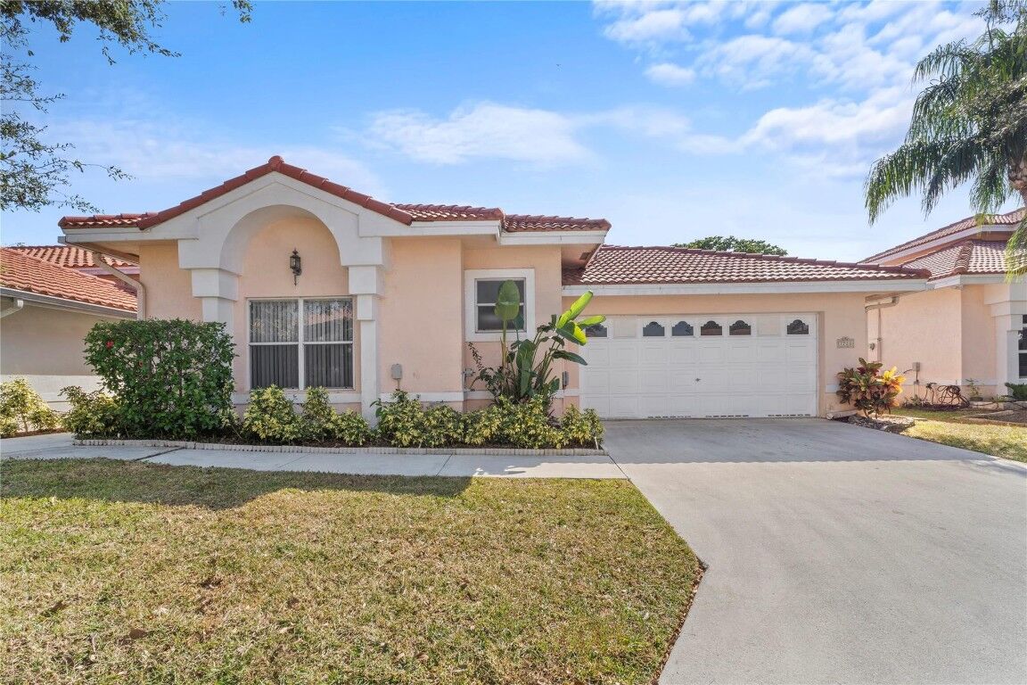Property Photo:  7728 Highlands Circle  FL 33063 
