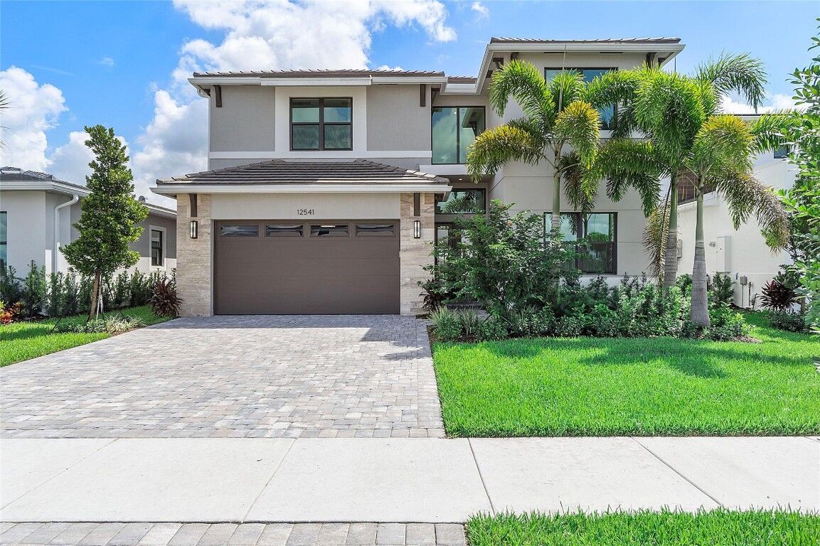 Property Photo:  12541 Solana Bay Circle  FL 33412 