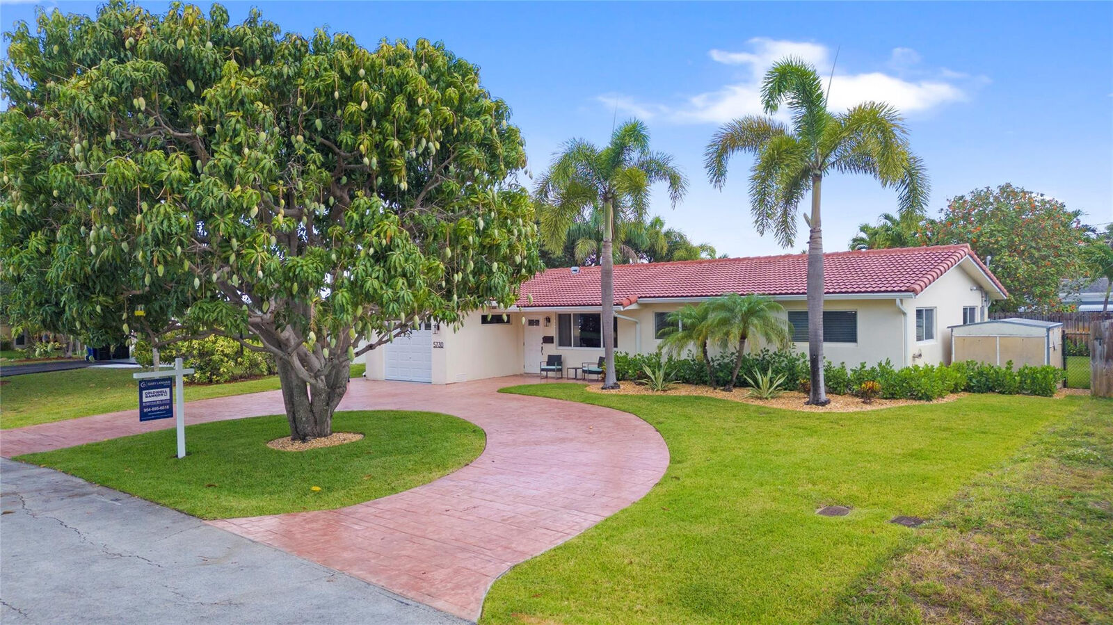 Property Photo:  5730 NE 17th Avenue  FL 33334 