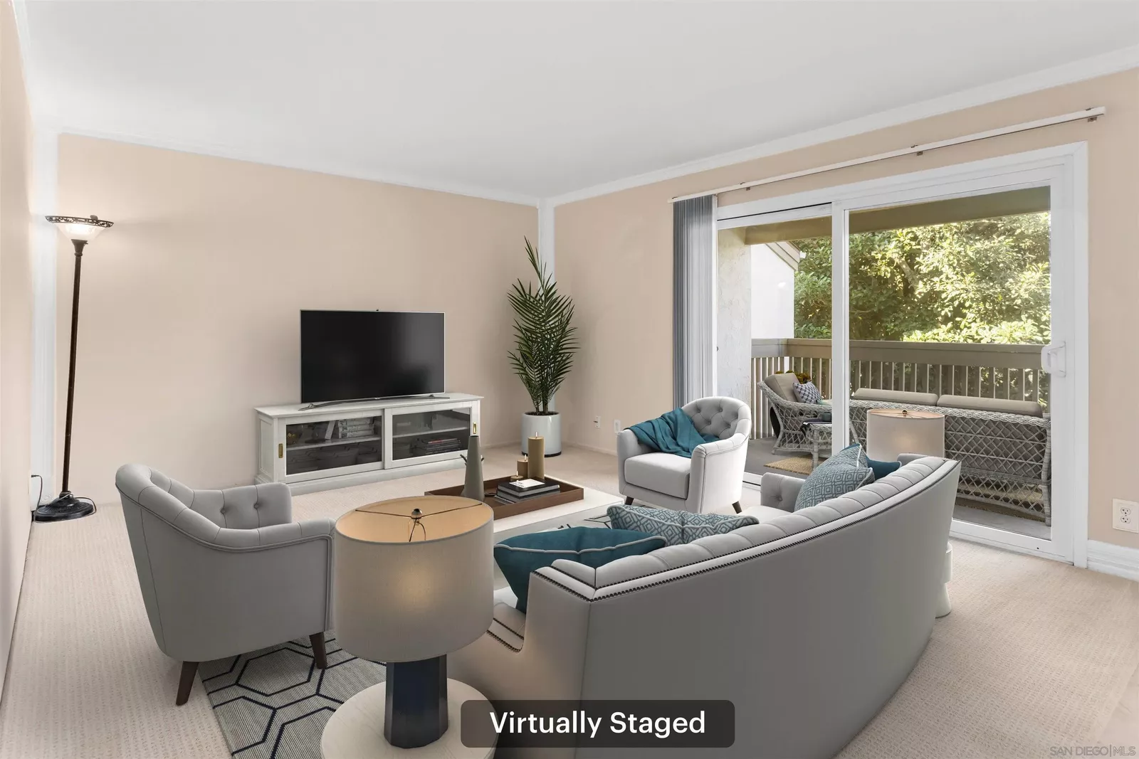 Property Photo:  8561 Villa La Jolla Dr K  CA 92037 