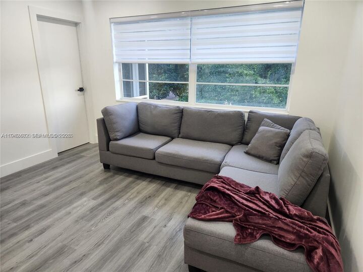 Property Photo: 5001 NW 34th St 305 FL 33319