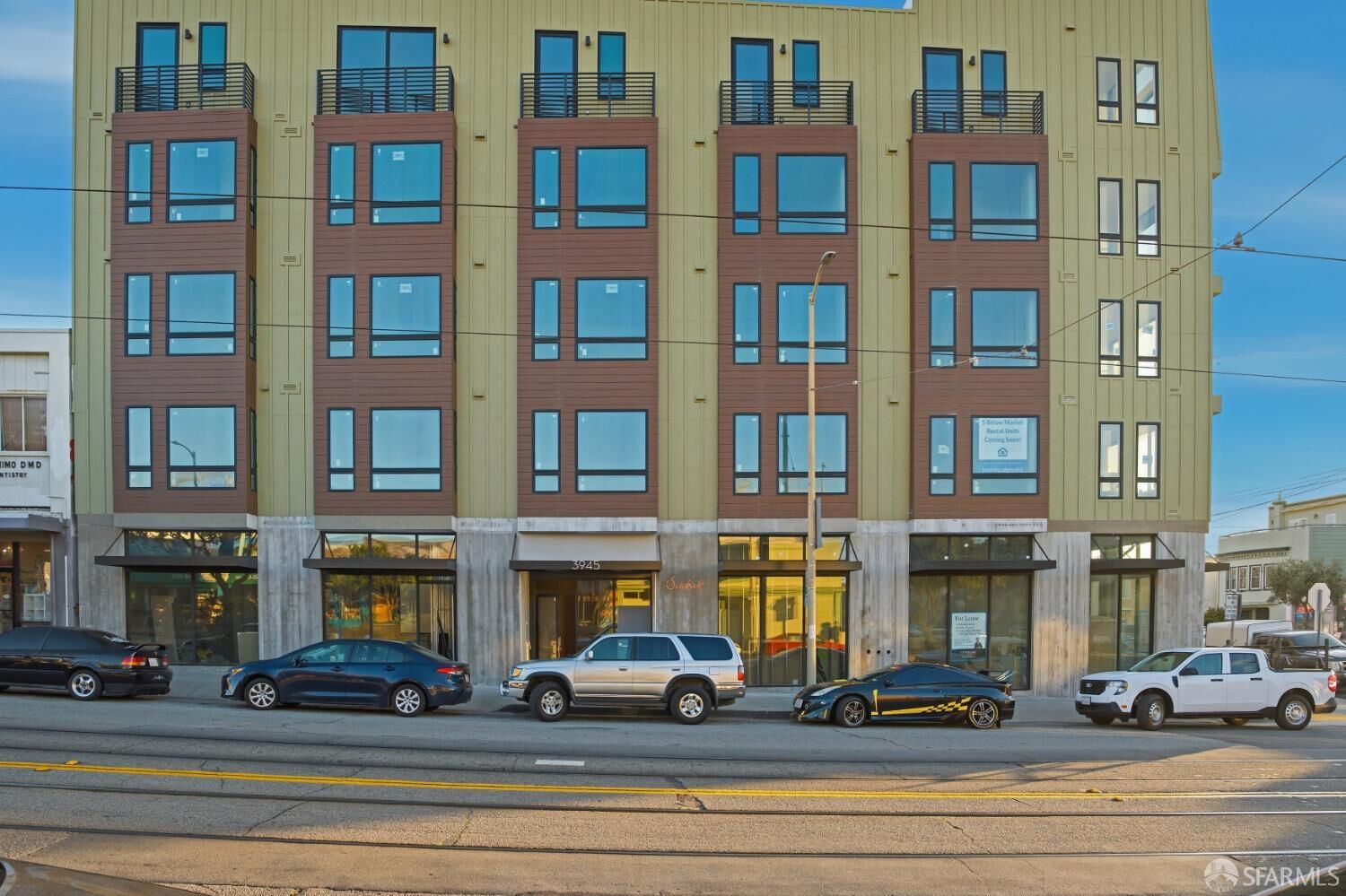 Property Photo: 3945 Judah Street 501 CA 94122