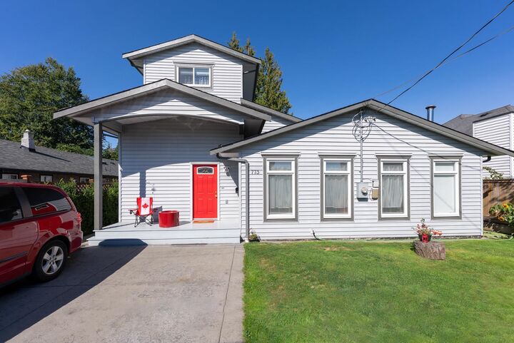 773 Prairie Avenue — photo 1
