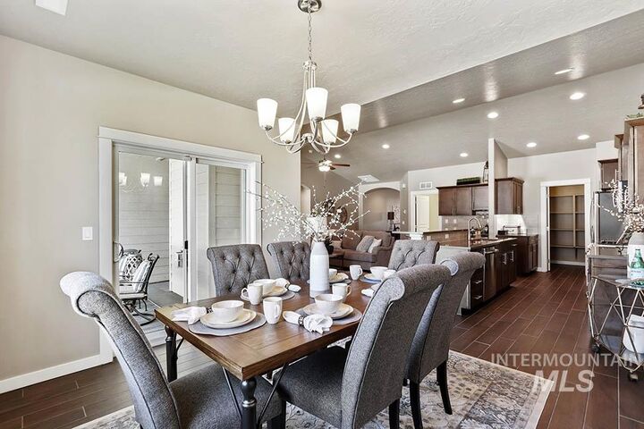 Property Photo: 431 Loan Oak St. Lot 6 Block 2 ID 83644