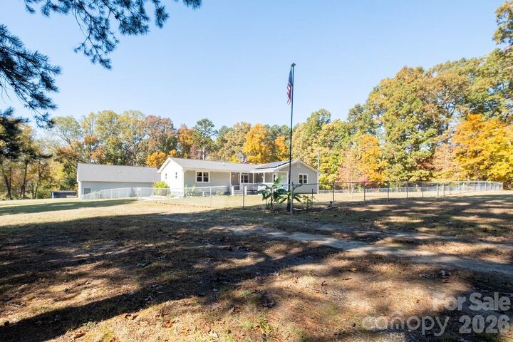 Property Photo:  240 Eldon Lane  NC 28144 