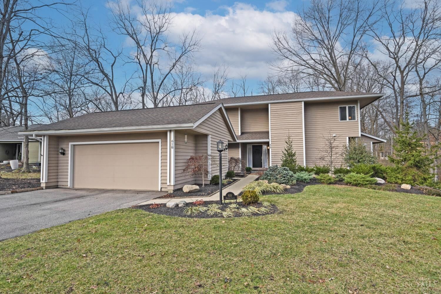 Property Photo:  618 Bunker Lane  OH 45040 