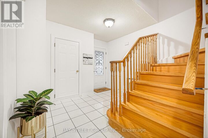 Property Photo: 53 Brando Avenue ON L3S 4K9