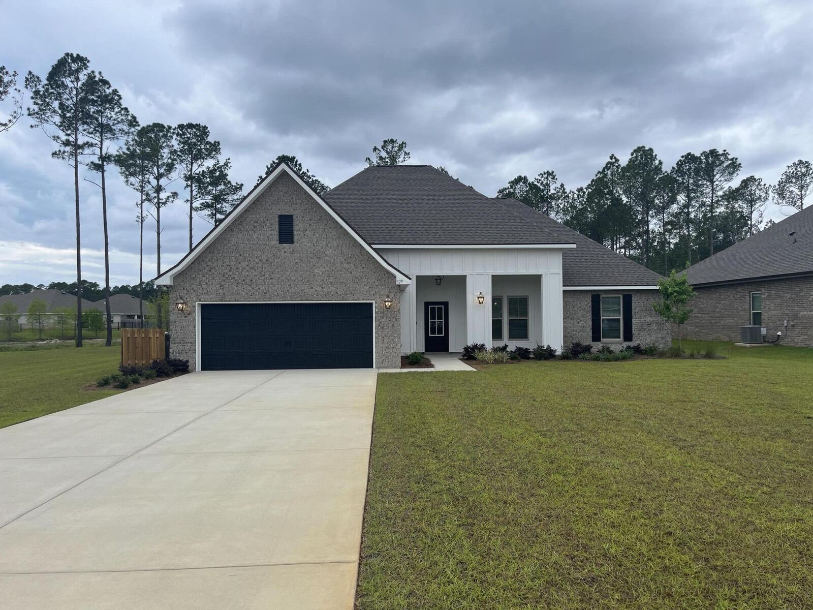 Property Photo:  325 Kaleidoscope Cove  FL 32439 