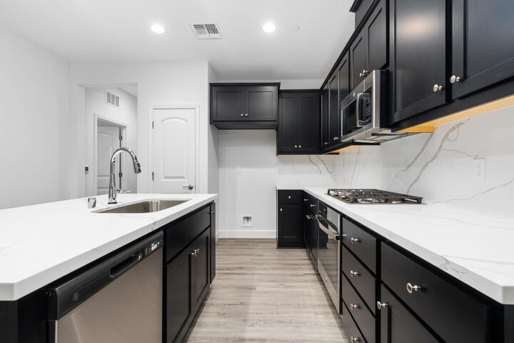 Property Photo:  380 Huckleberry Road S  CA 93636 