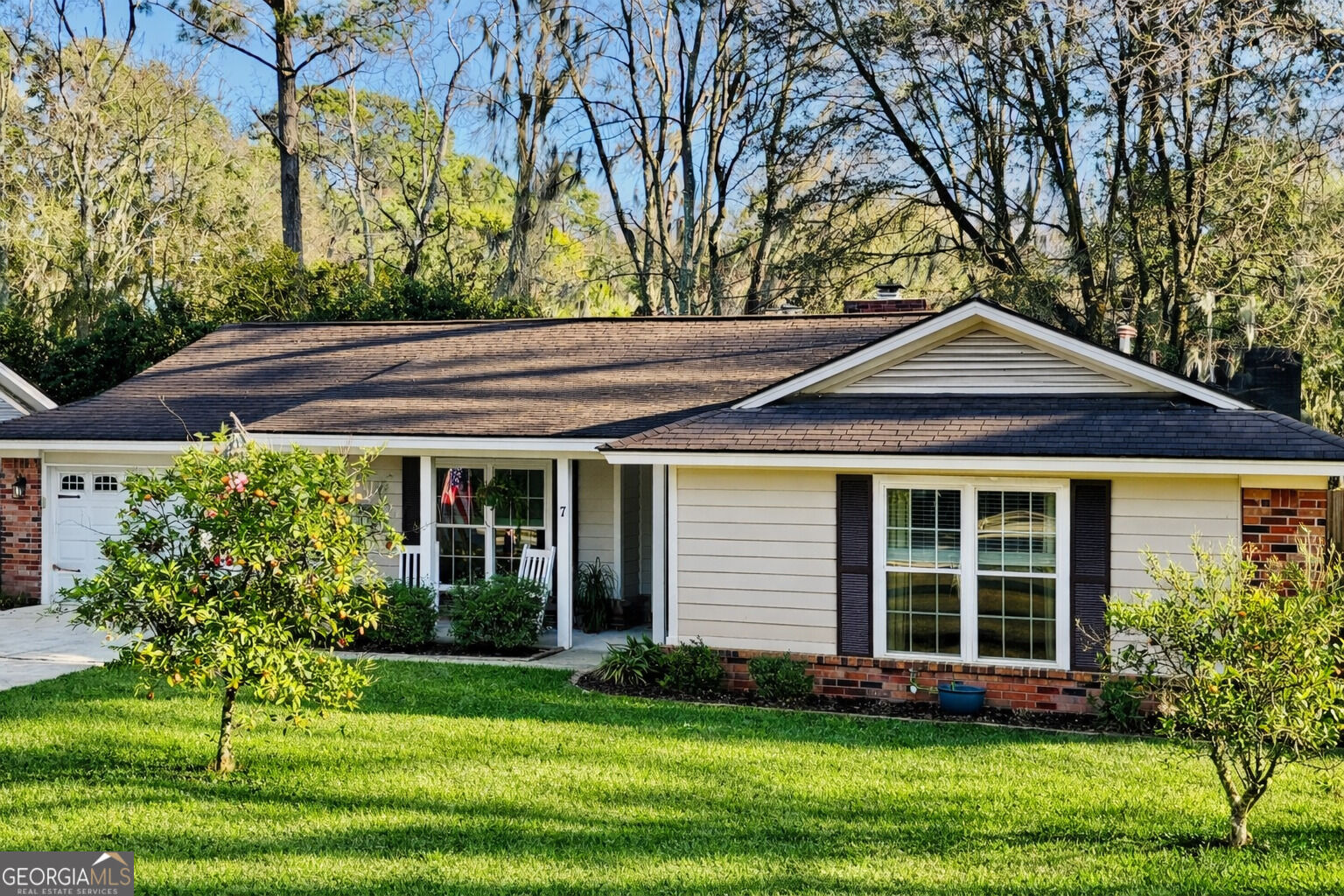 Property Photo:  7 Goldfinch Court W  GA 31419 