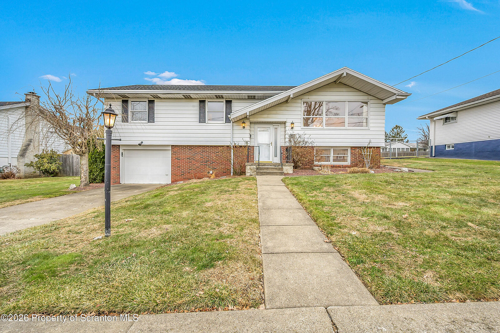 Property Photo:  803 June Lane  PA 18507 