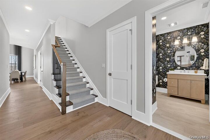 Property Photo:  1820 Soundview Court  NY 10598 