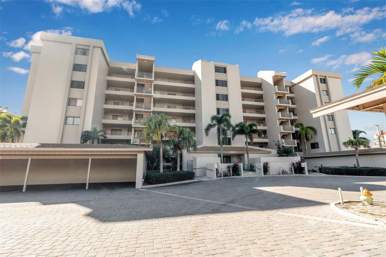 Property Photo:  6342 Midnight Pass Road 423  FL 34242 