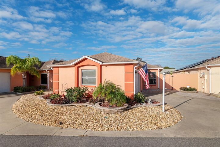 Property Photo:  620 Nuevo Leon Lane  FL 32159 