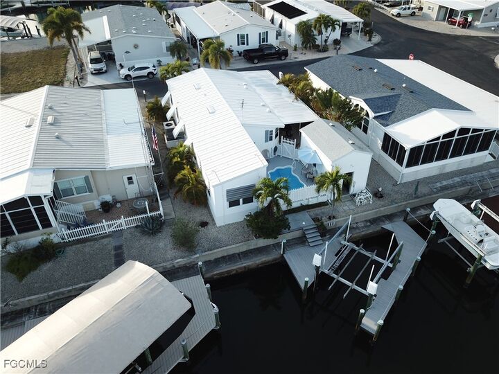 Property Photo:  3064 Sloop Lane  FL 33956 