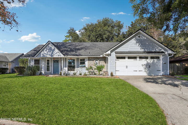 Property Photo:  8472 W Bandera Circle  FL 32244 